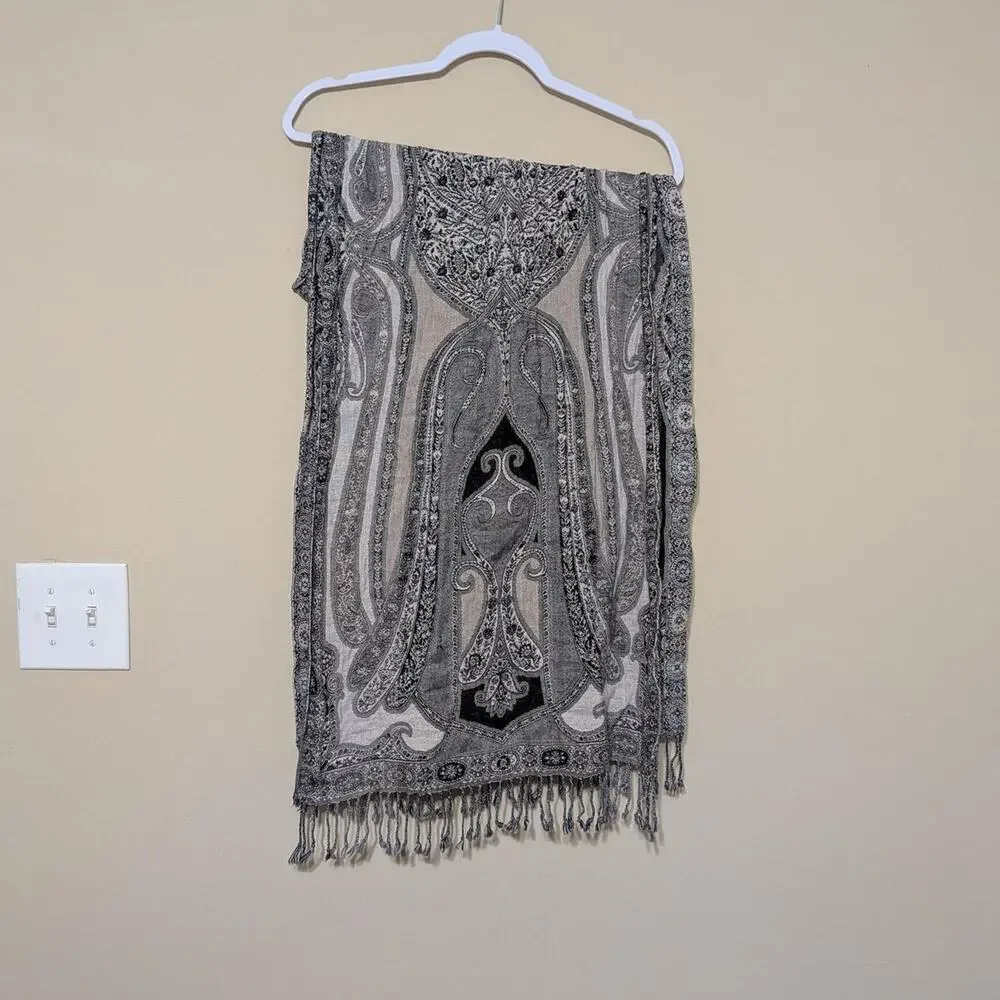 Boho Gray And Black Whimsygoth Paisley Print Pashmina With Fringe